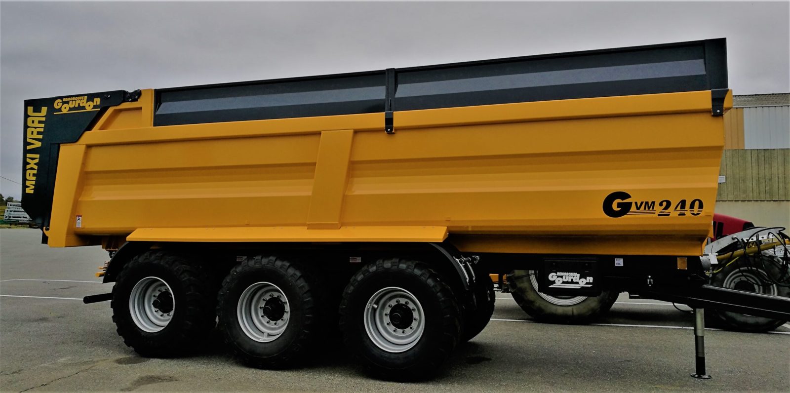 Benne Gourdon GVM 240