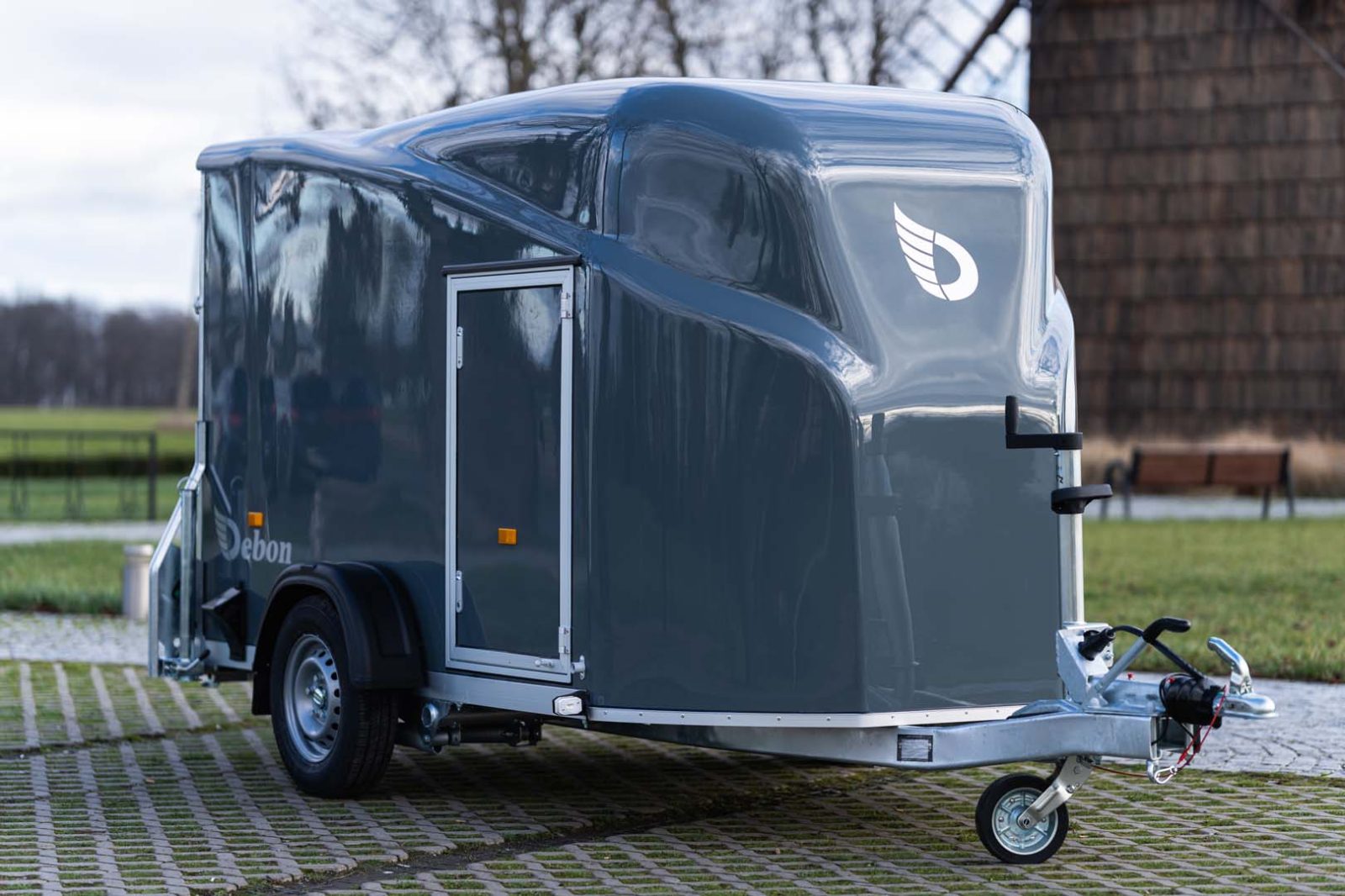 Fourgon Debon Cargo 1300