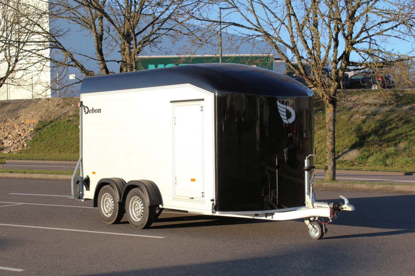 Fourgon Debon Roadster 700