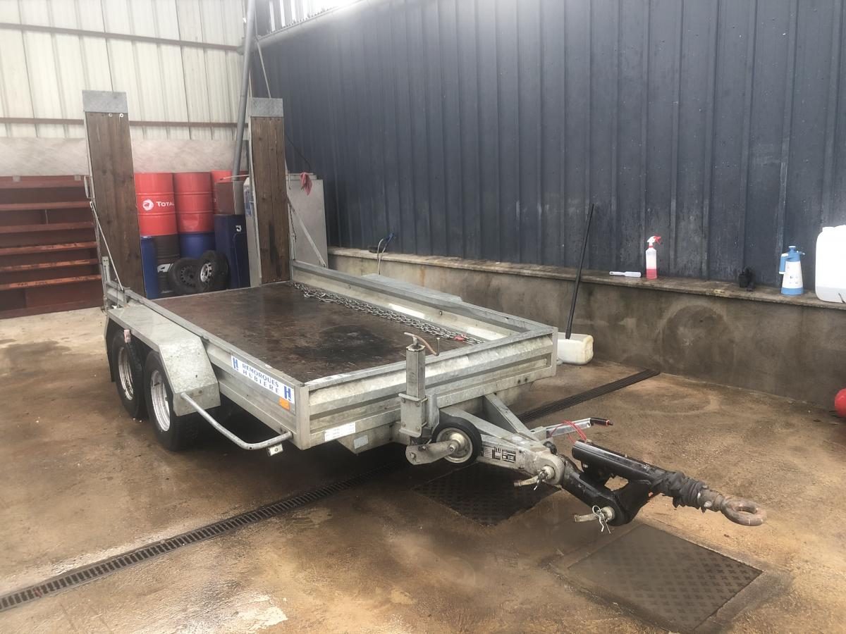 Porte-engins Hubière TPF352R 35 TR